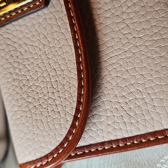 Dooney & Bourke Brielle Blush Pink Pebble Leather Satchel With Wallet - Picture 4 of 15